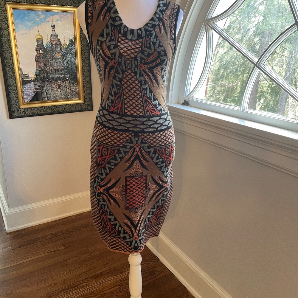 Designer Kerismas Form Fitted Mini Dress 34 1/2" long Pristine
